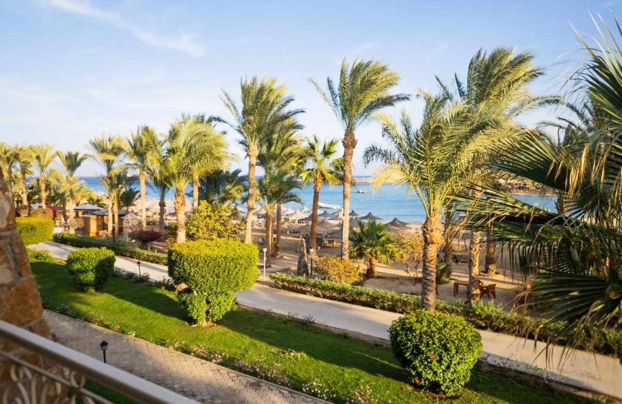 Brayka Bay Reef Resort Abu Dabbab Exterior photo