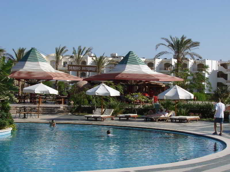 Brayka Bay Reef Resort Abu Dabbab Exterior photo