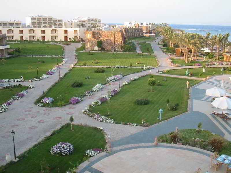 Brayka Bay Reef Resort Abu Dabbab Exterior photo